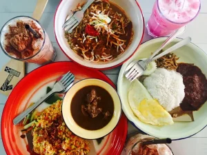 Malaysian Food Culture: A Traveler’s Guide to Eating Like a Local