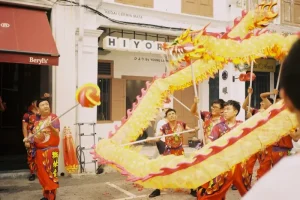 Your First Hari Raya in Malaysia: Etiquette, Food &amp; Festivities