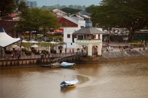 What to Eat in Kuching: A Foodie’s Guide to Sarawak’s Culinary Delights