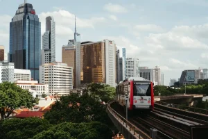 KLIA Ekspres vs. Grab: Best Way from KLIA Airport to Kuala Lumpur City Centre