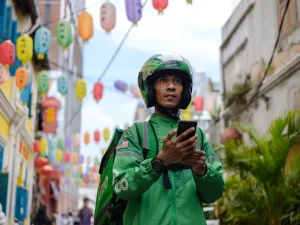 Maxis vs Celcom vs Digi: Choosing Your Best Malaysia SIM Card