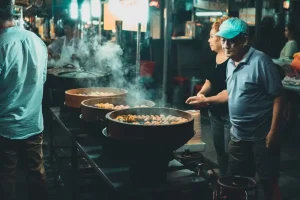 Teh Tarik in Malaysia: The Art of the Pulled Tea at Mamak Stalls