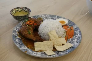 What to Order at a Mamak: Beyond Roti Canai &amp; Teh Tarik
